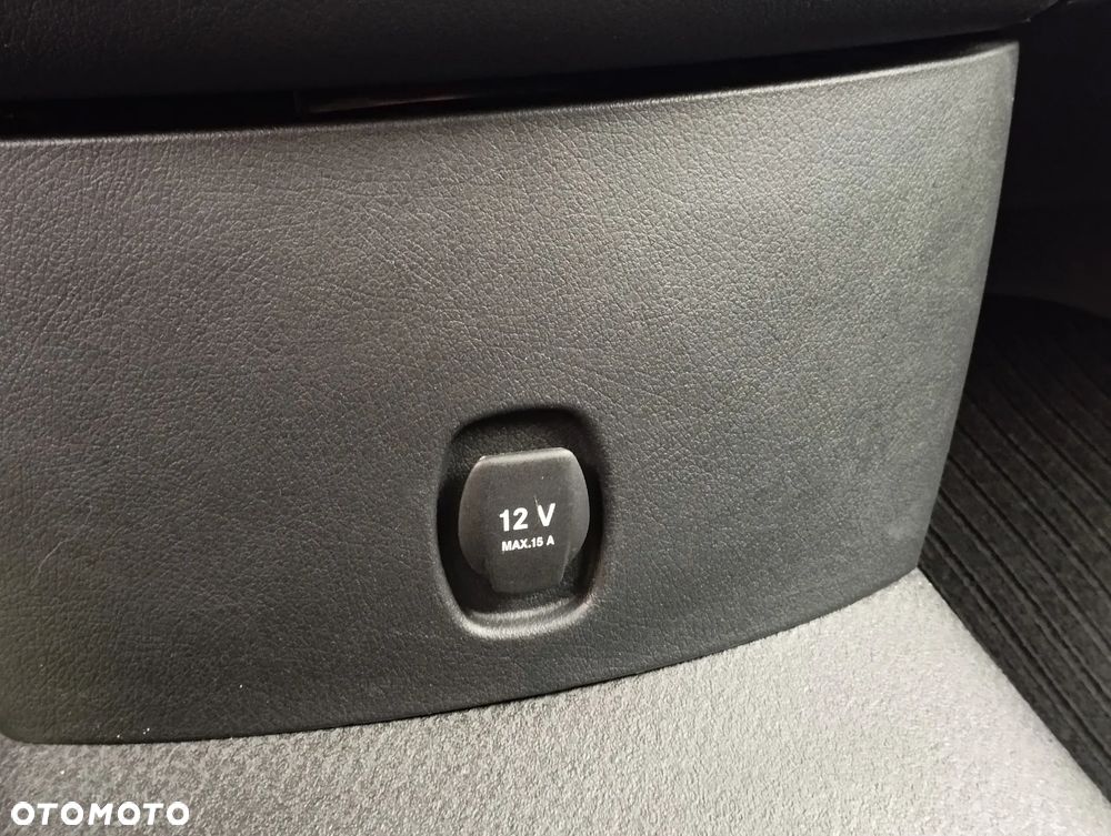 Mercedes-Benz Vito Tourer Lang EDITION - 27