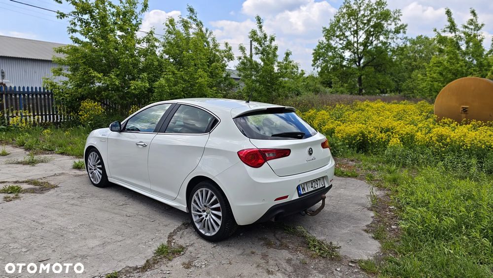 Alfa Romeo Giulietta - 5