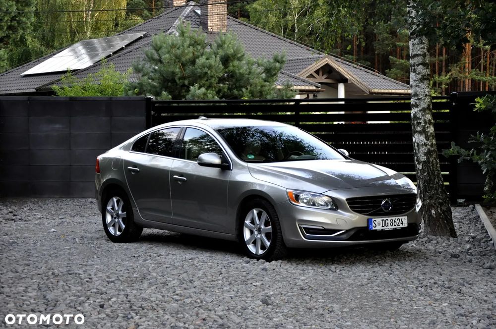 Volvo S60 T5 Geartronic Summum - 11