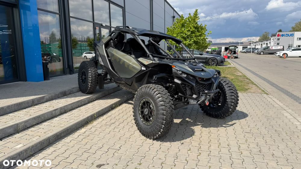Can-Am Maverick - 22