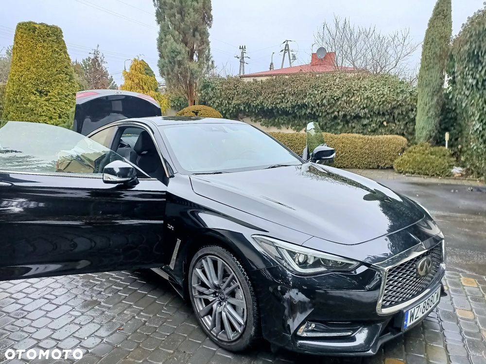 Infiniti Q60 2.0t Sport - 4