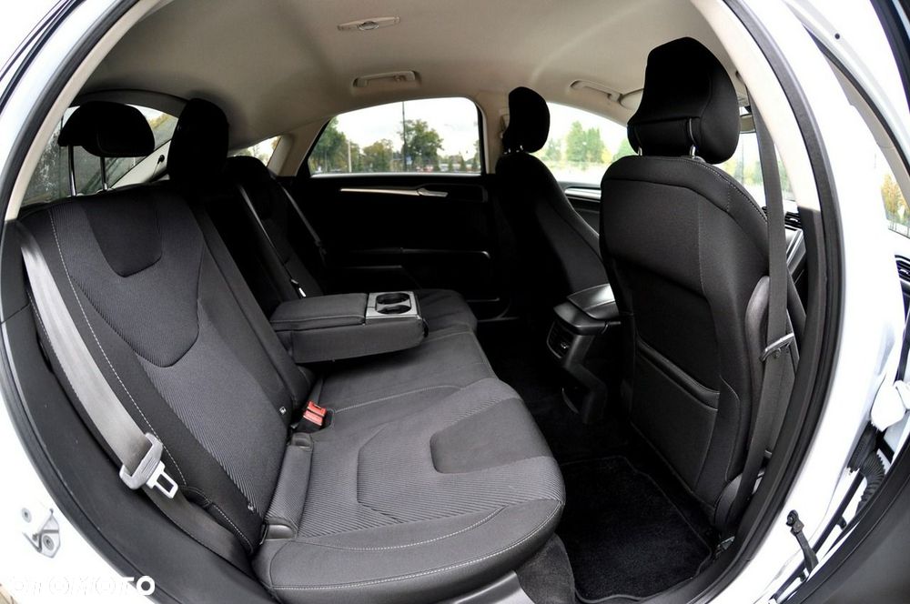 Ford Mondeo 1.6 TDCi Titanium - 22