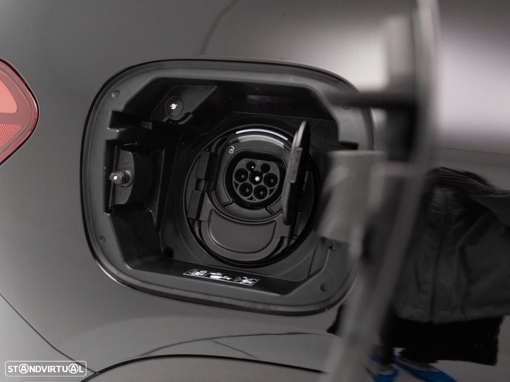 Mercedes-Benz EQA 250 Progressive - 17