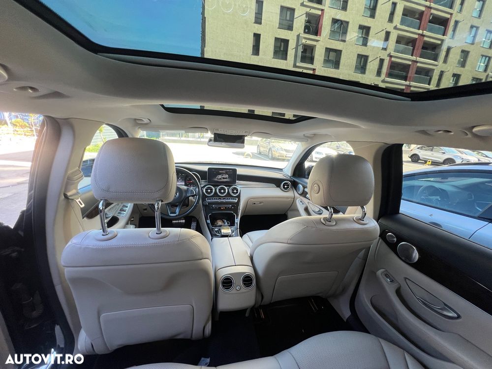 Mercedes-Benz GLC 300 4MATIC 9G-TRONIC AMG Line - 5