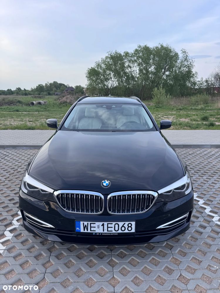 BMW Seria 5 520d Luxury Line - 1