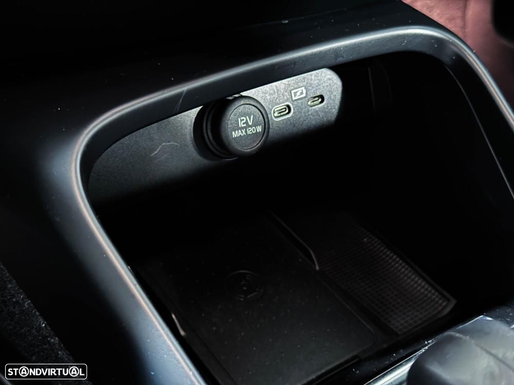 Volvo XC 40 Recharge 69 kWh Single Motor Plus - 47