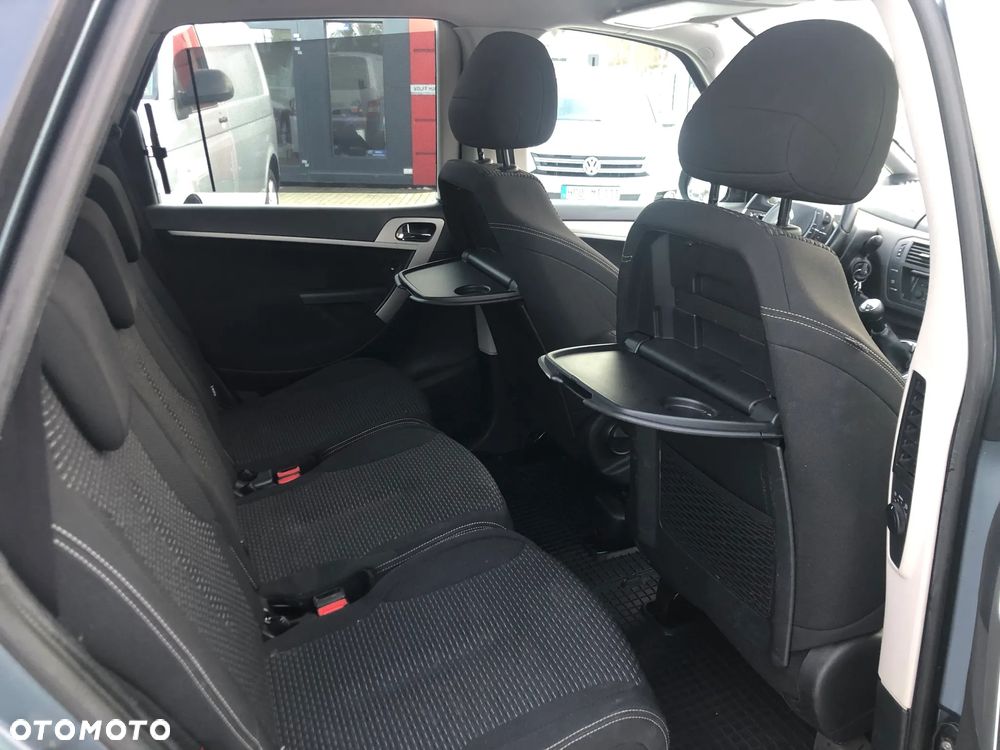 Citroën C4 Picasso - 6