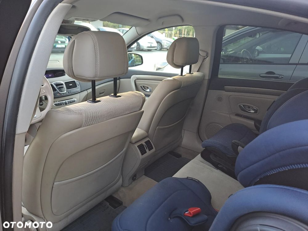 Renault Laguna 1.5 dCi Authentique - 6