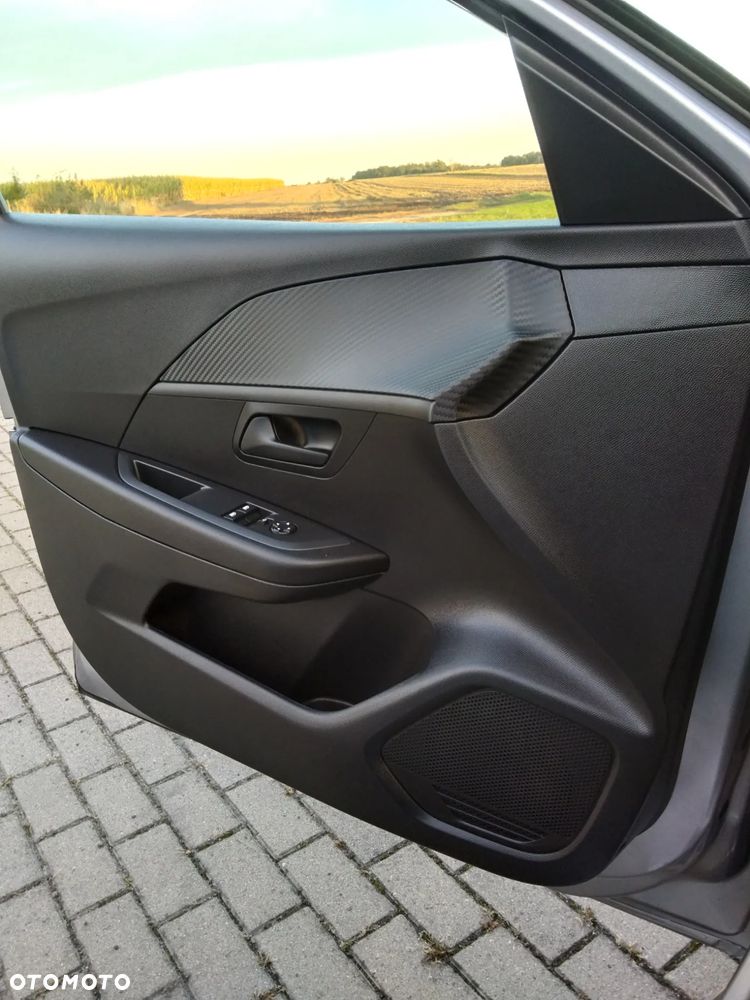 Peugeot 208 1.5 BlueHDi Signature S&S - 21