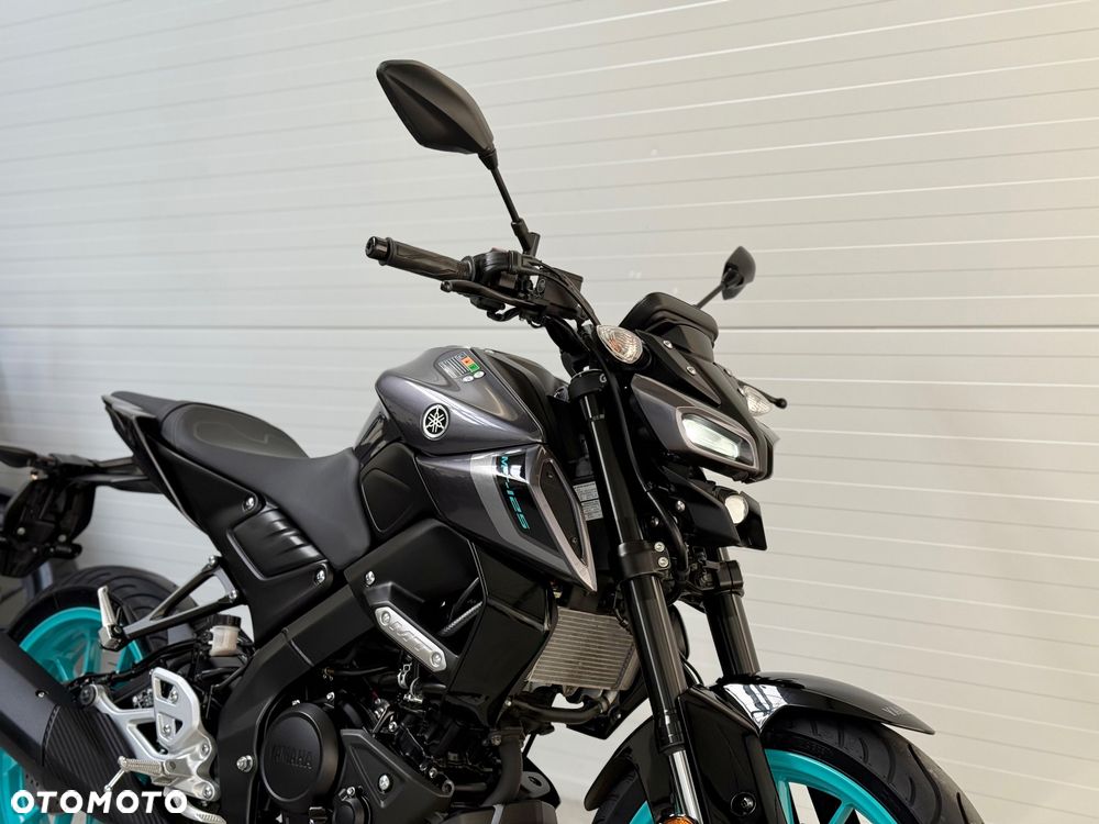 Yamaha MT - 8