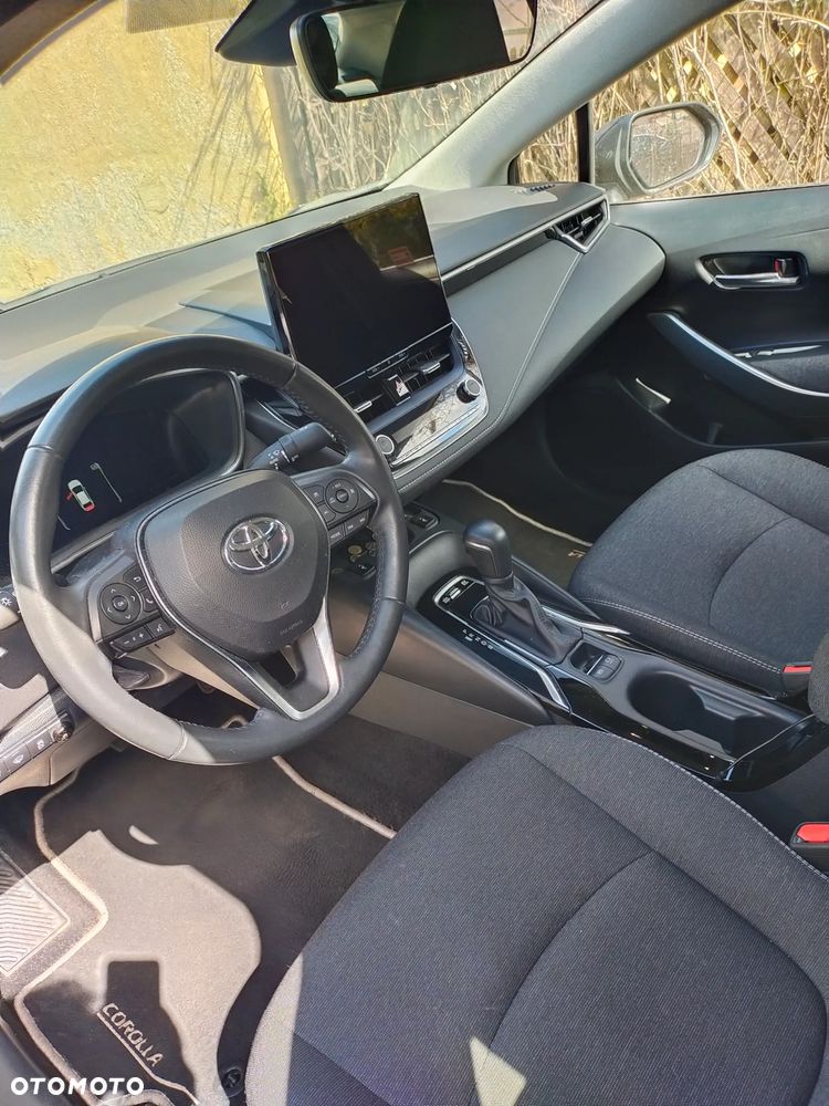 Toyota Corolla 1.8 Hybrid Comfort - 6