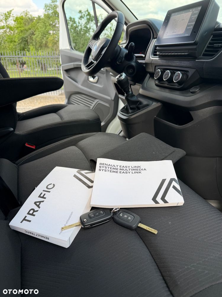 Renault Trafic - 23