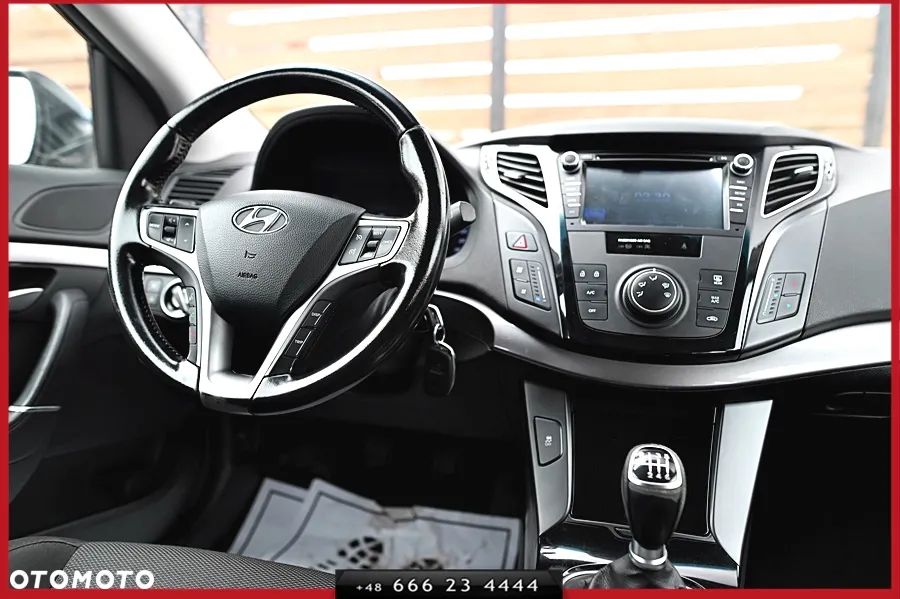 Hyundai i40 Kombi blue 1.7 CRDi Style - 22