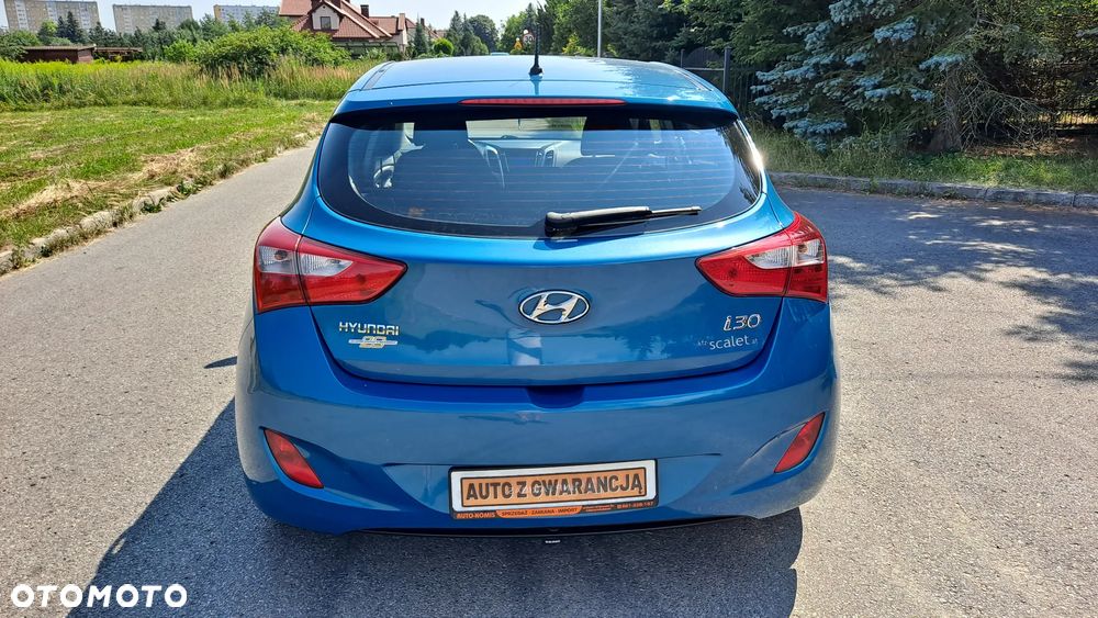 Hyundai i30 1.4 Intro Edition - 19