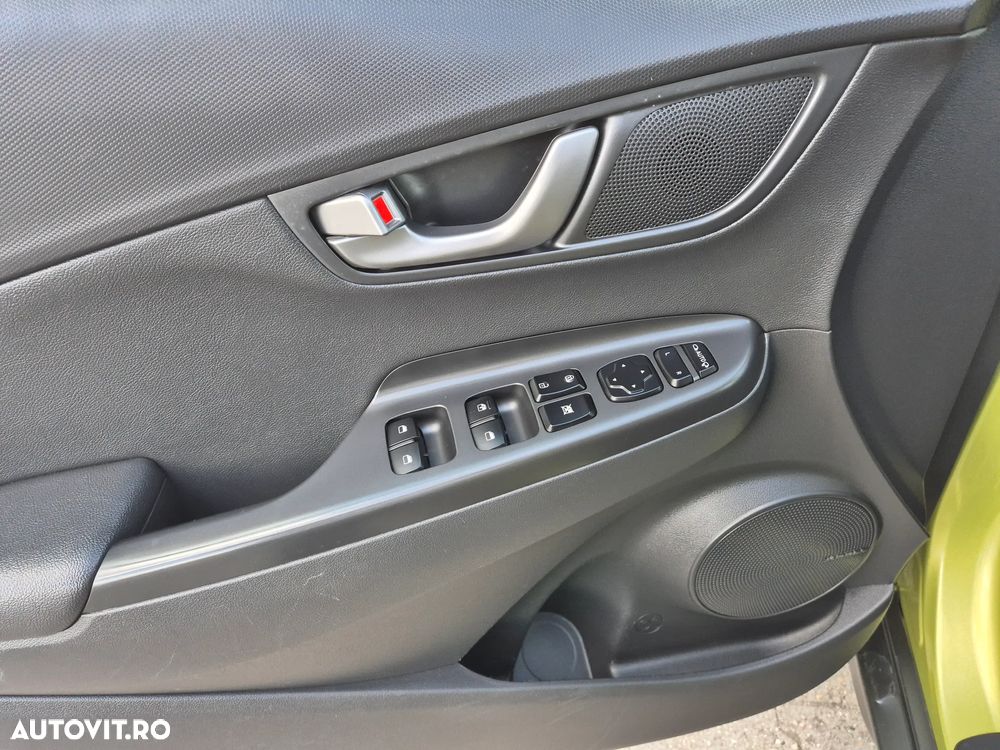 Hyundai KONA 1.6 CRDi 4WD 7DCT Luxury+ - 17