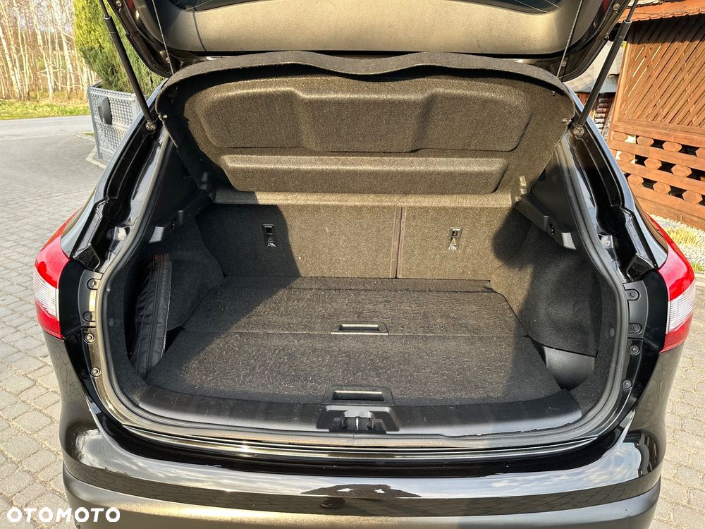 Nissan Qashqai - 13