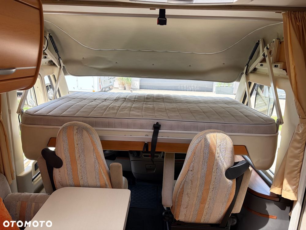 Hymer-Eriba B504 CL - 14