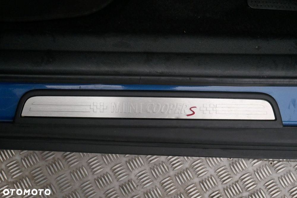 MINI Countryman - 24