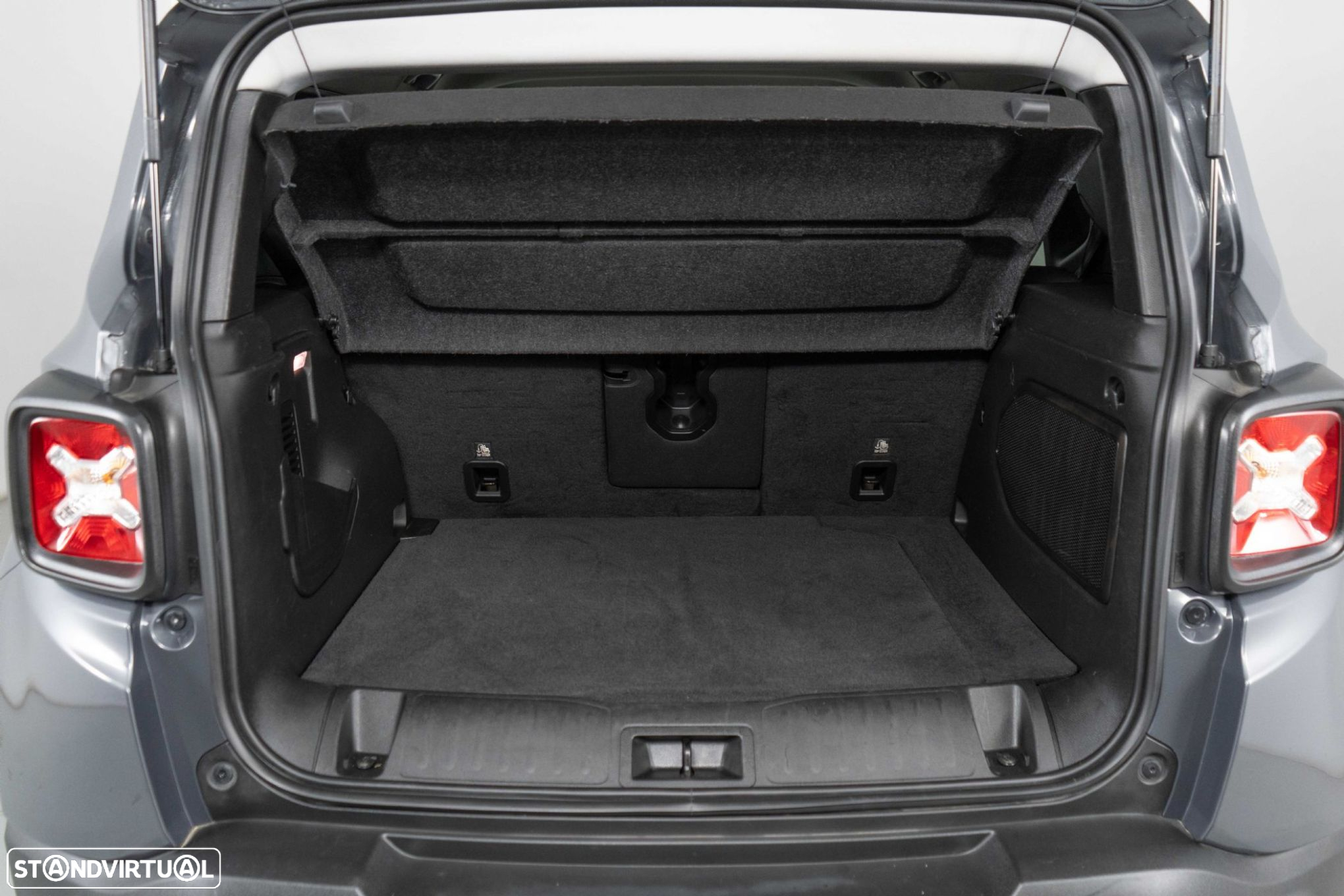 Jeep Renegade 1.3 TG 4Xe Trailhawk - 12