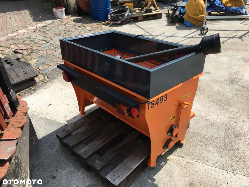 Hydromann piaskarka solarka posypywarka zimowe utrzymanie Kubota - 3