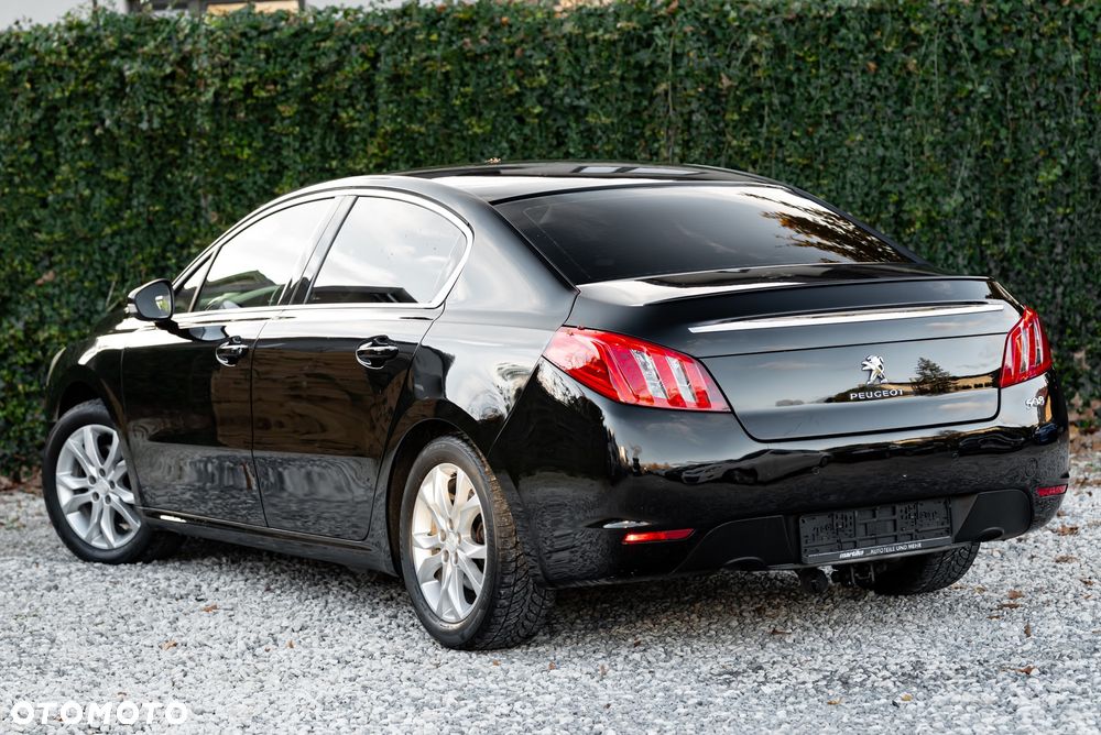 Peugeot 508 Hybrid4 - 10