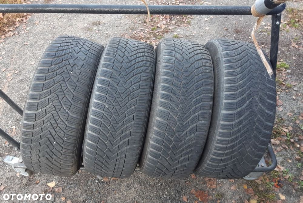 Koła zimowe Audi A5 A-5 225/50R17 98 V 7.5Jx17H2 ET 28 8T0601025B Continental ContiWinterContact - 14