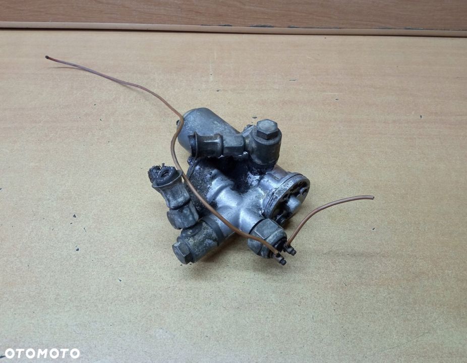 ELEKTROZAWÓR TRABANT P601 0.6 - 1