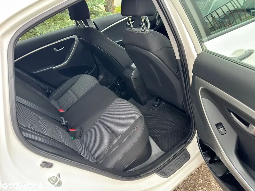 Hyundai i30 - 19
