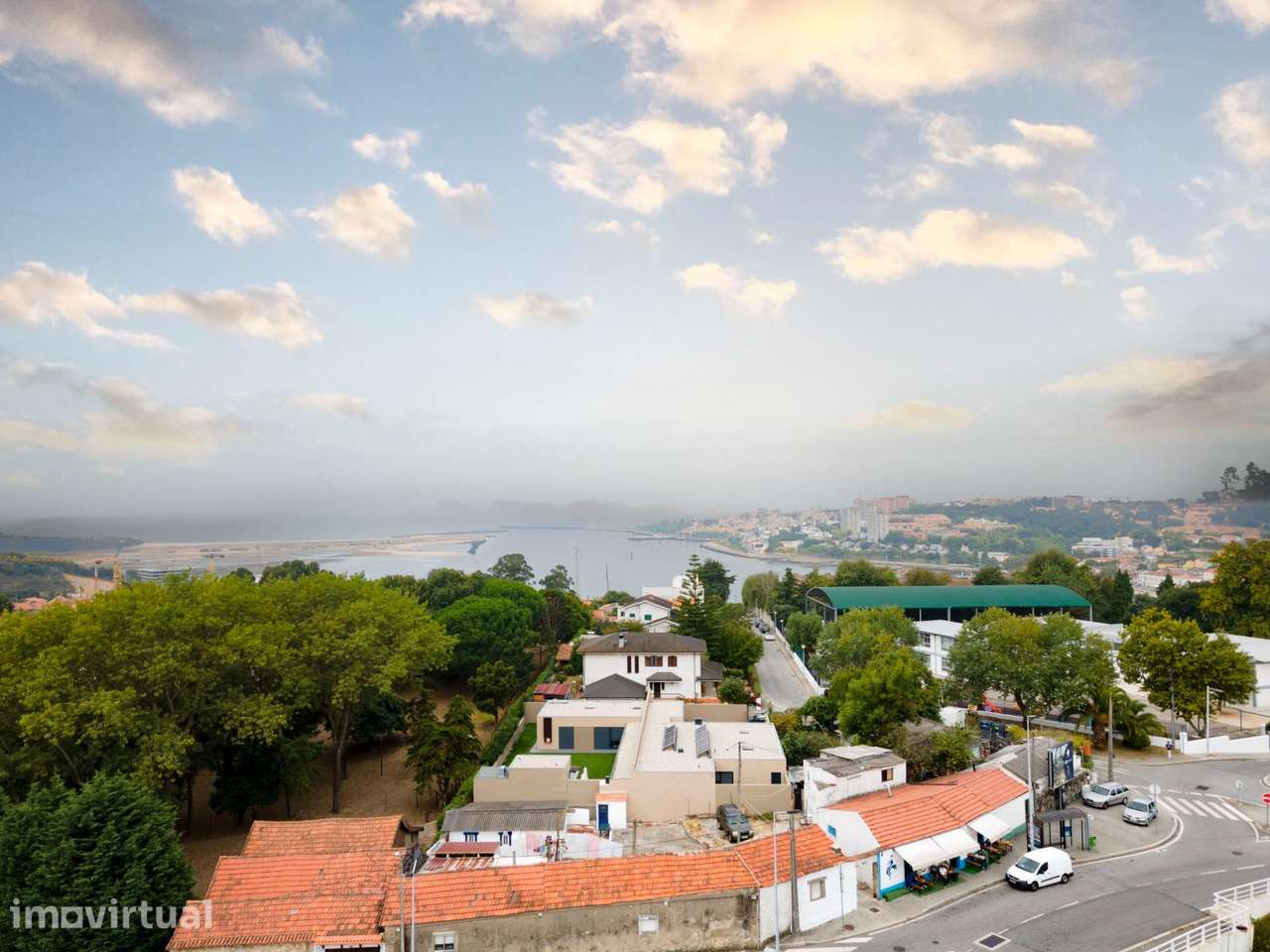 T4 com Varanda em Condomínio Premium nos Jardins da Arrábida - Grande imagem: 2/29