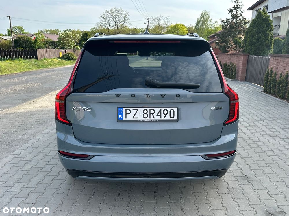 Volvo XC 90 B5 D AWD Ultimate Dark - 4
