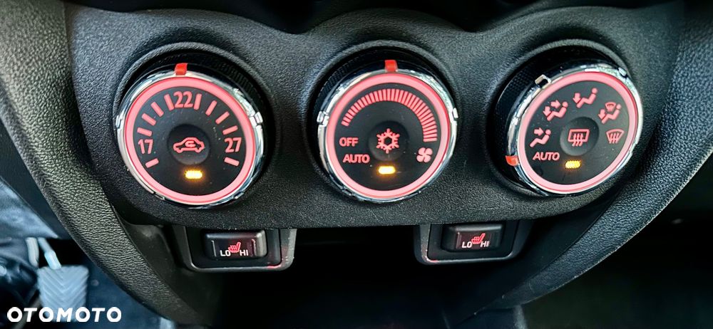 Mitsubishi ASX 1.6 Black Edition - 29