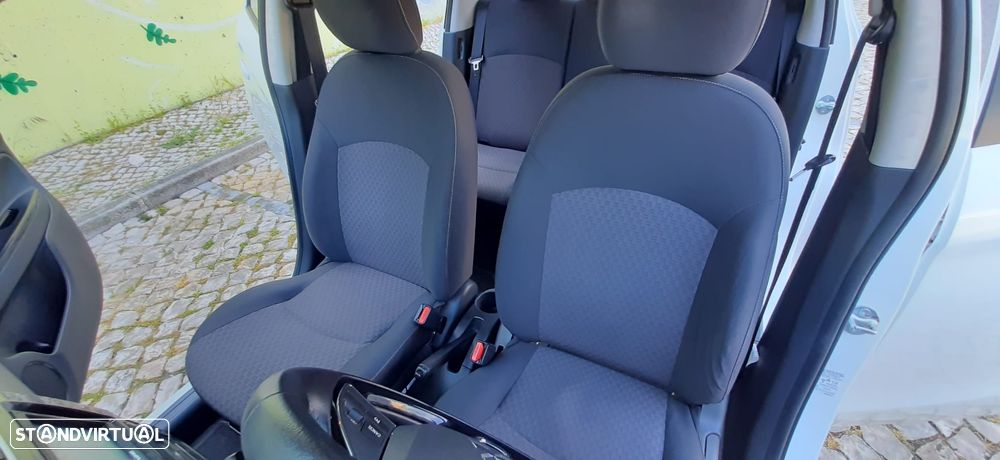 Mitsubishi Space Star 1.2 Intense Connect Edition - 34