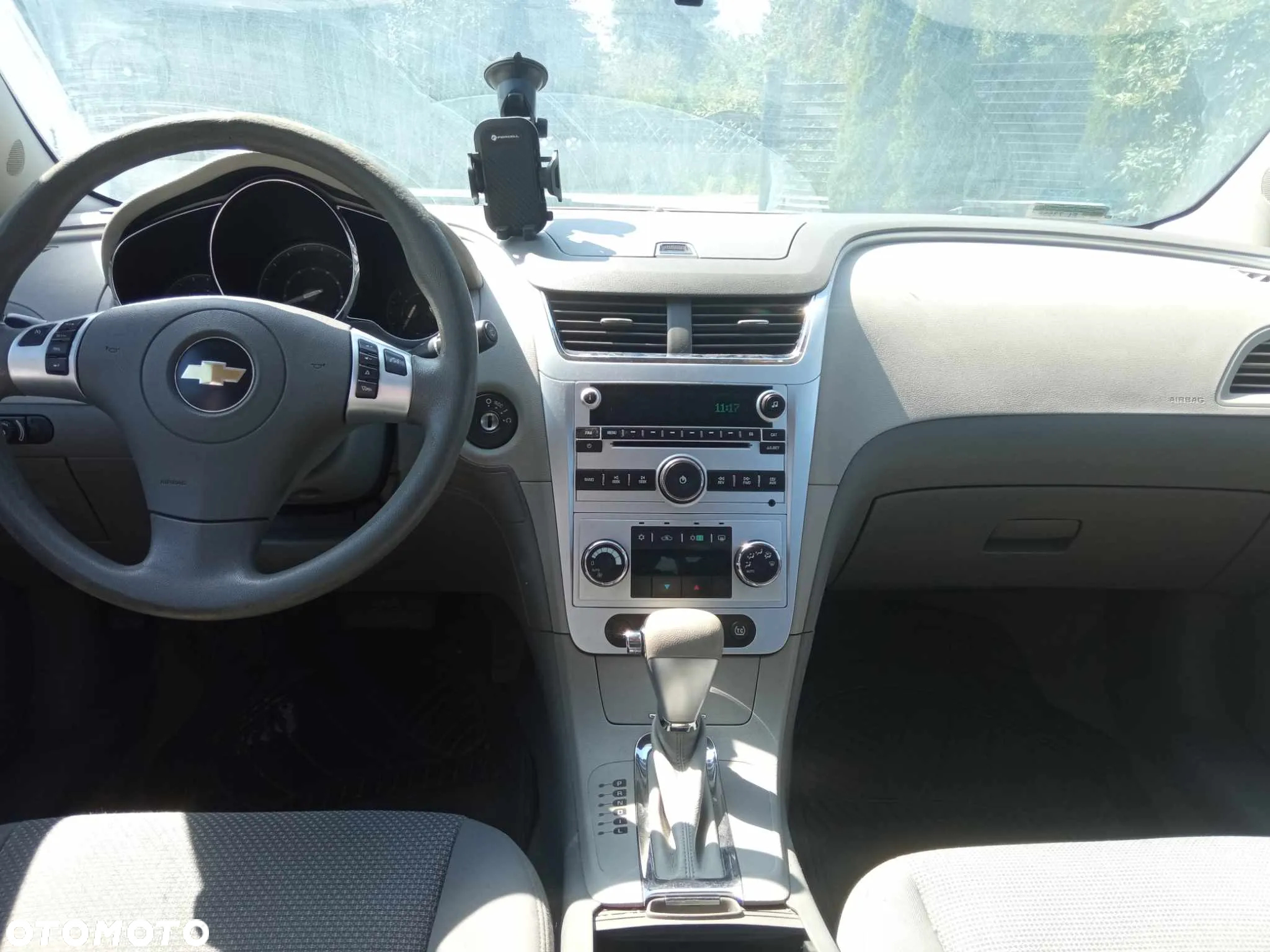 Chevrolet Malibu - 6