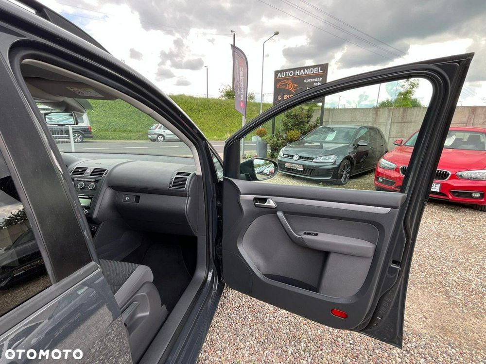 Volkswagen Touran 1.4 TSI Comfortline - 17