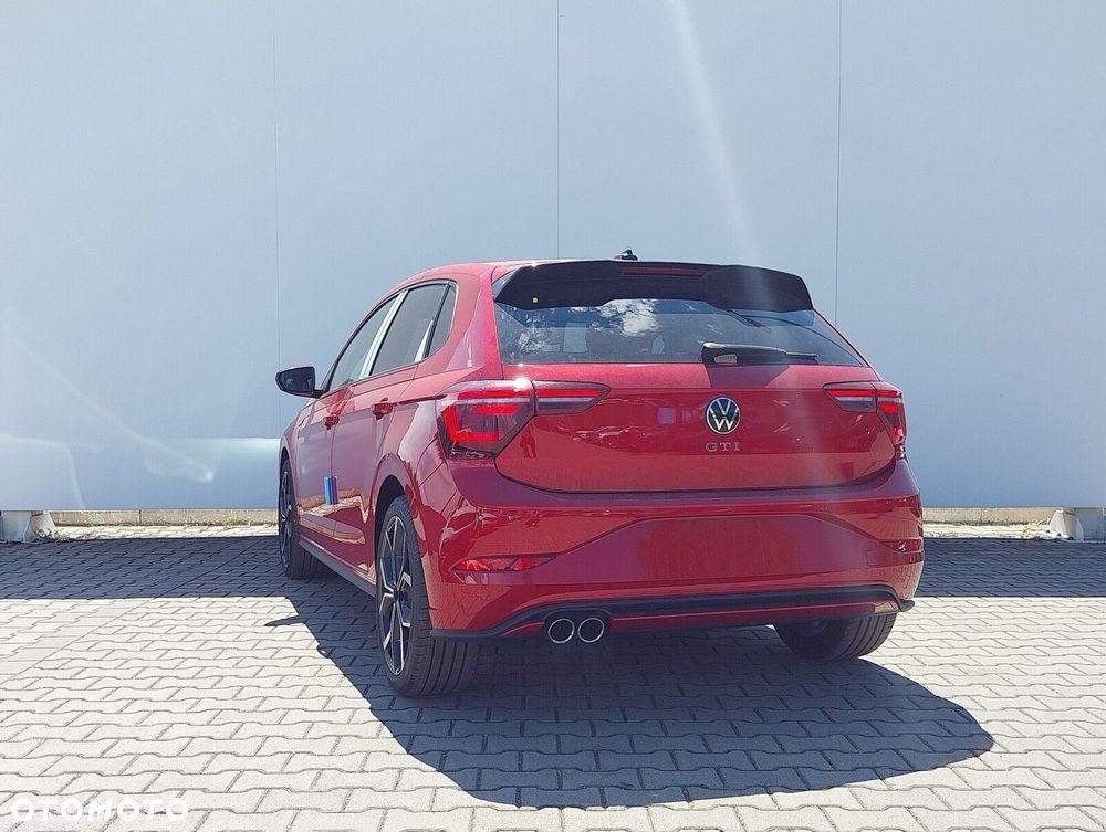 Volkswagen Polo - 6