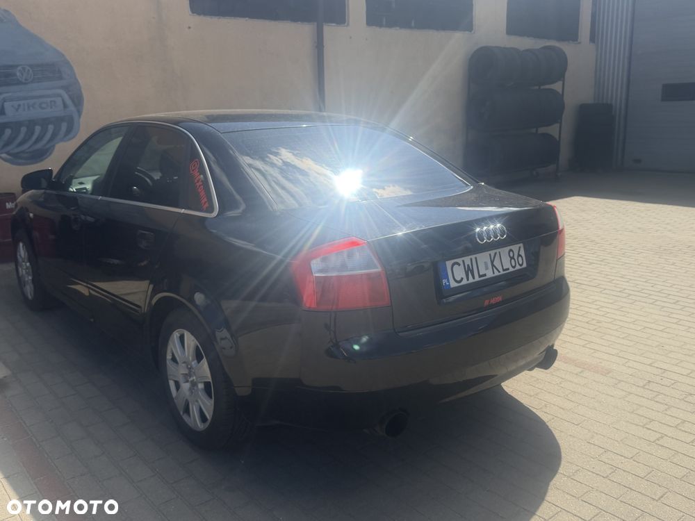 Audi A4 Limousine - 2