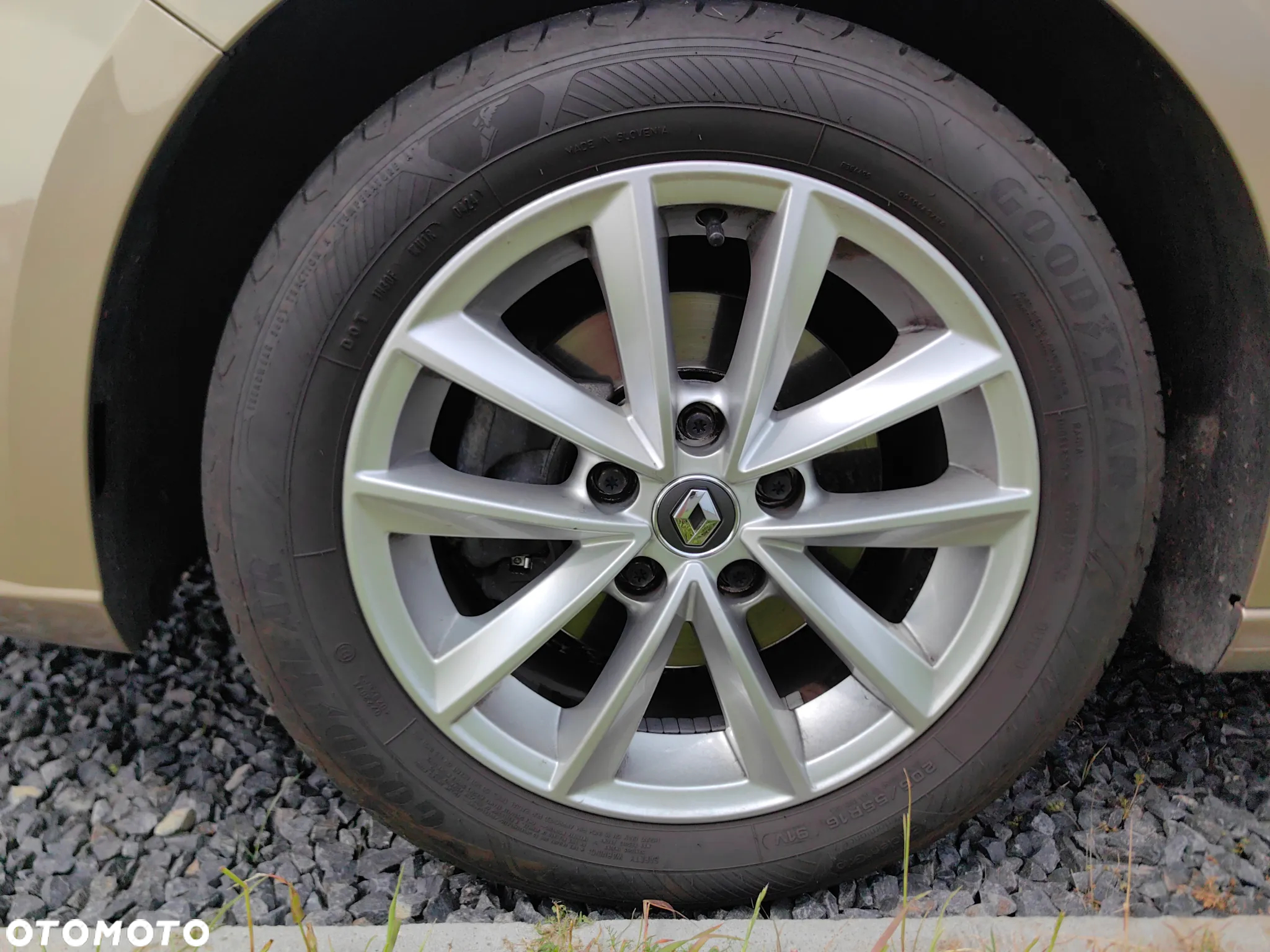 Renault Megane ENERGY TCe 130 EDC INTENS - 18