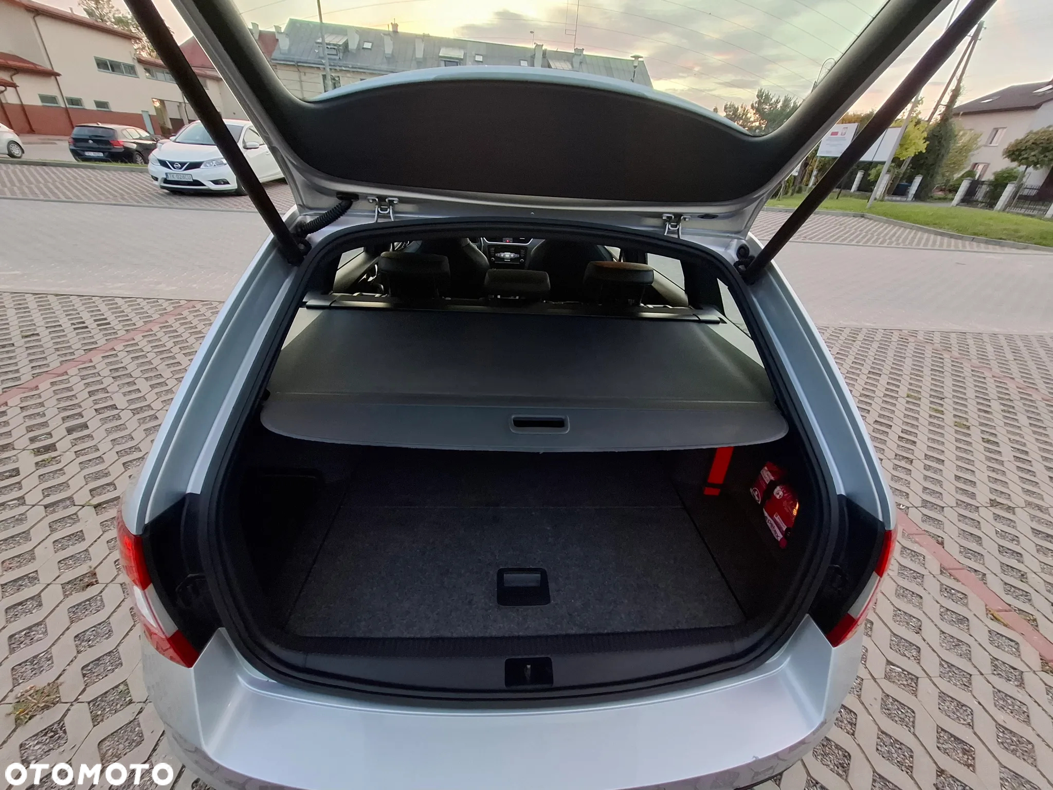 Skoda Octavia 2.0 TSI RS - 18