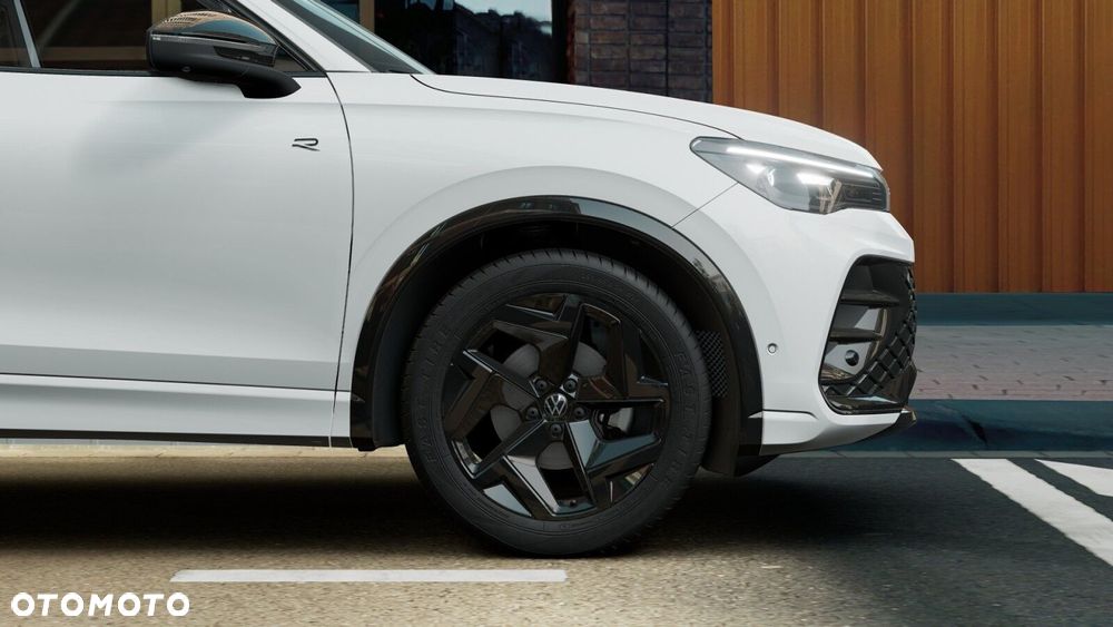 Volkswagen Tiguan - 15