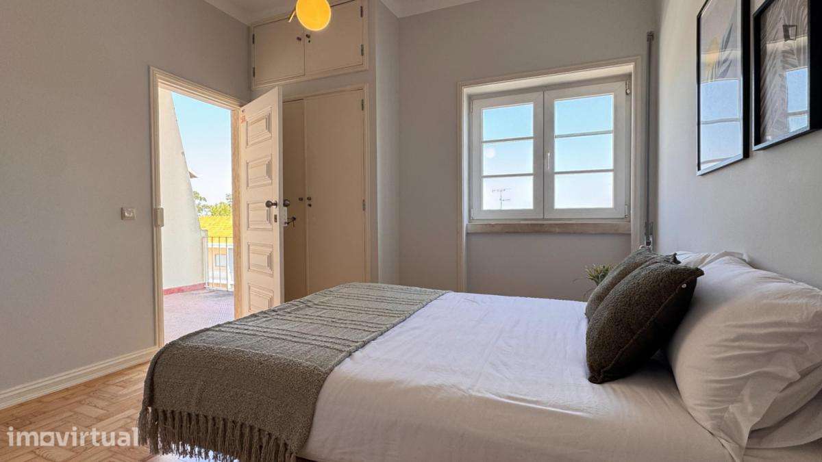 Quarto - localizado em Montes Claros Coimbra - Grande imagem: 4/24