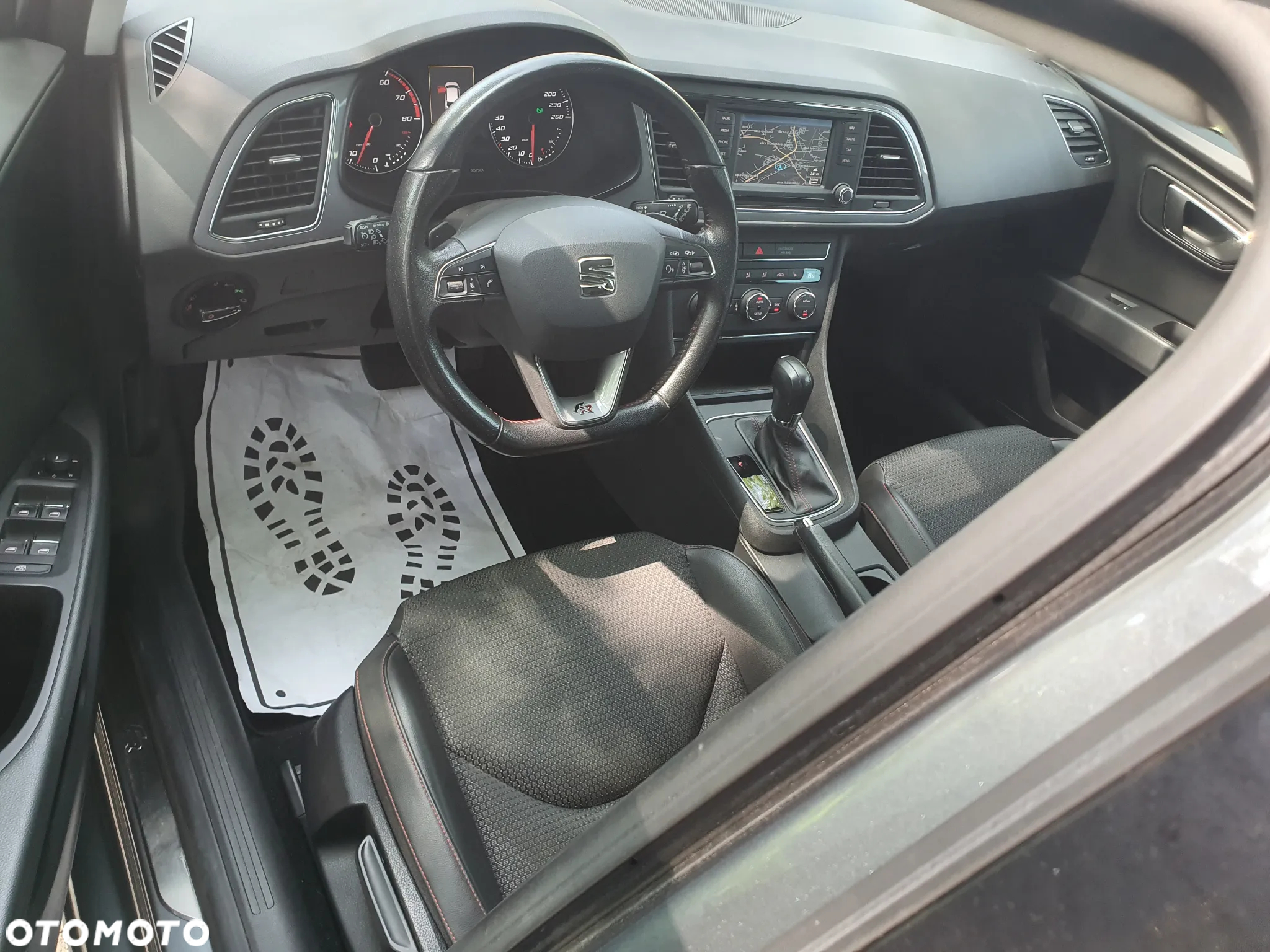 Seat Leon 1.4 TSI FR S&S DSG - 12