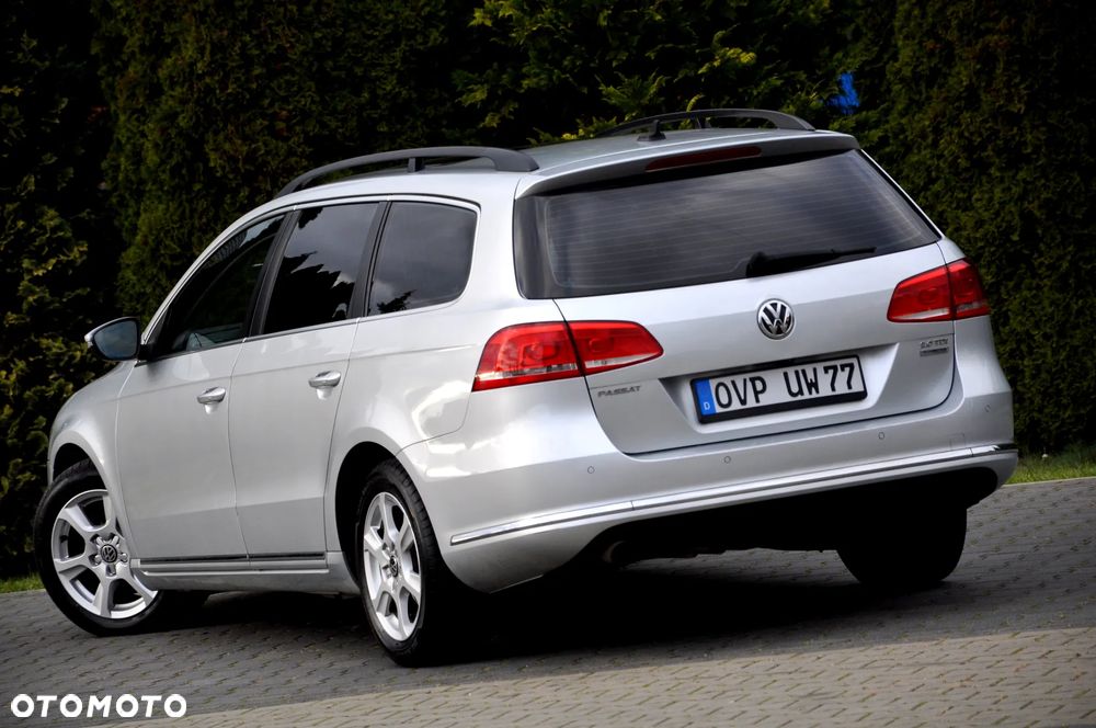 Volkswagen Passat Variant 2.0 Blue TDI DSG SCR Highline - 21
