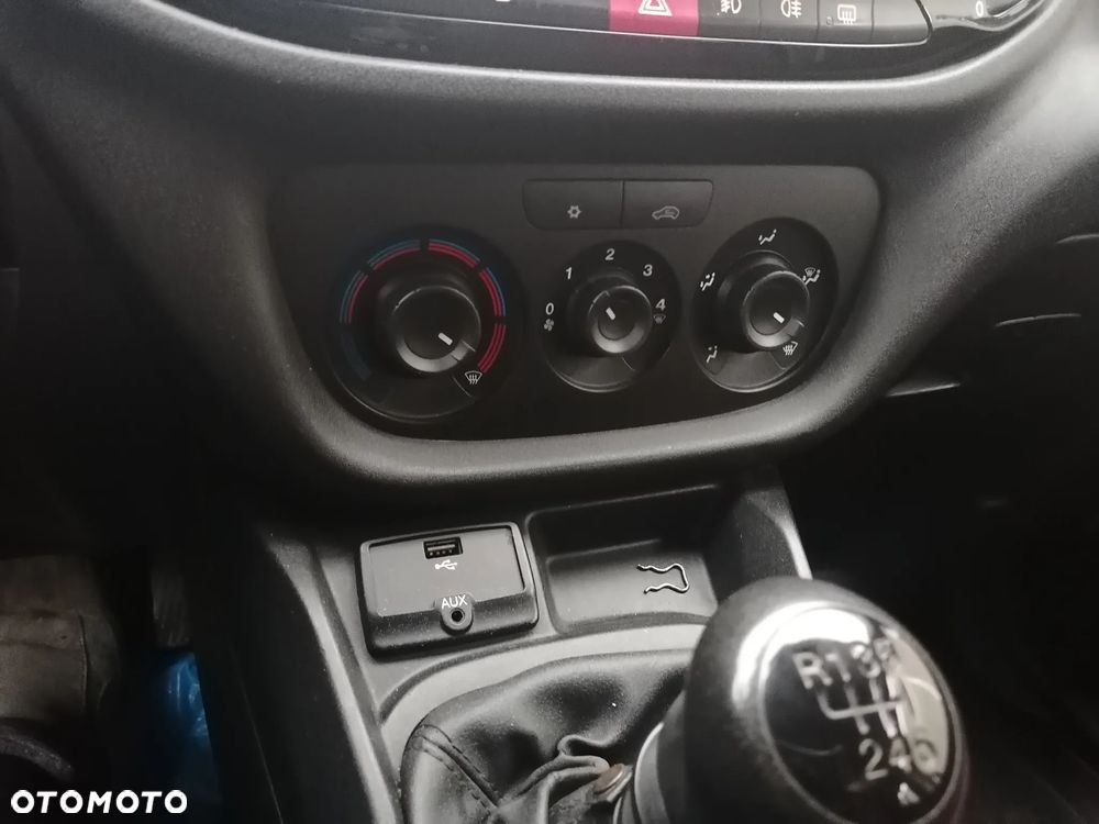 Fiat Doblo - 9