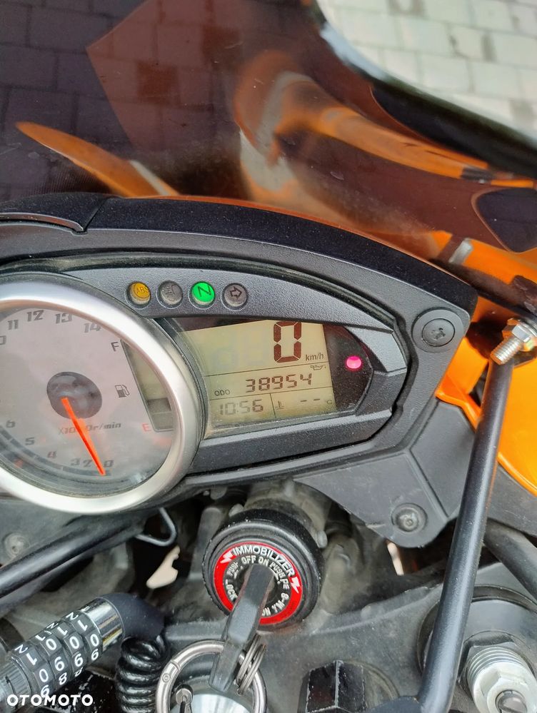 Kawasaki Z - 6