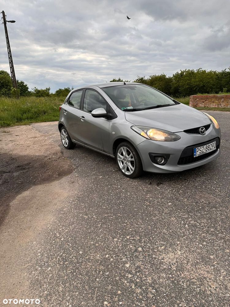 Mazda 2 - 3