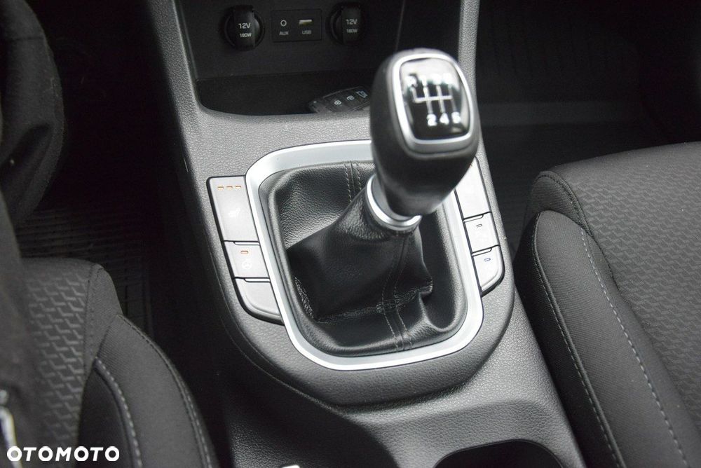 Hyundai i30 1.0 T-GDI YES - 22