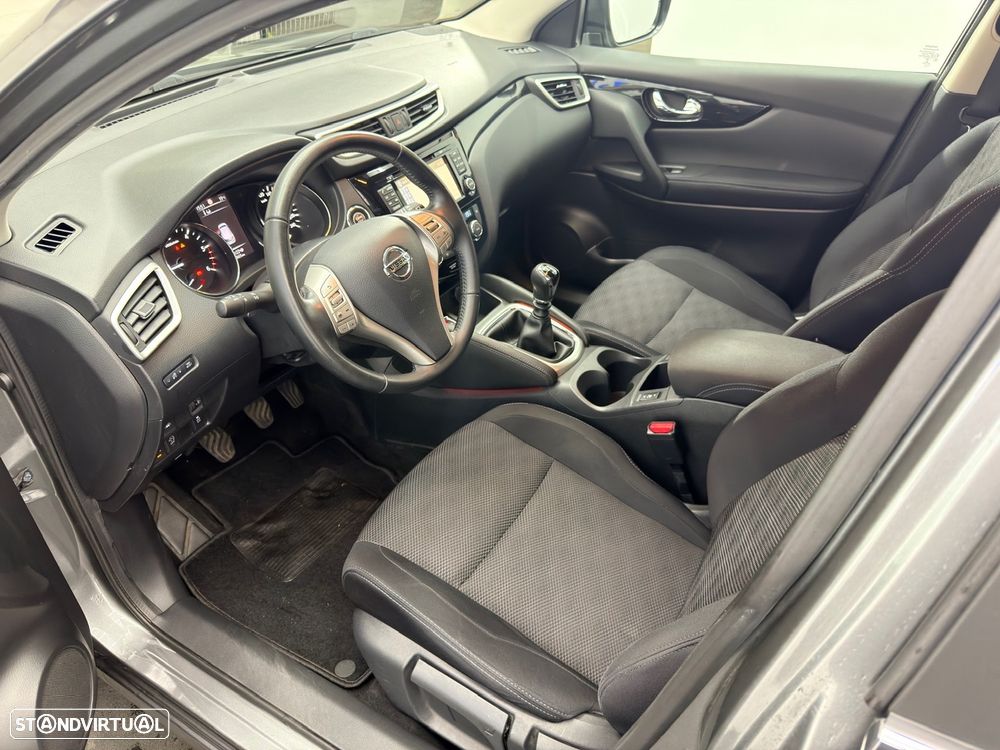 Nissan Qashqai 1.5 dCi Tekna Premium 18 360 - 12