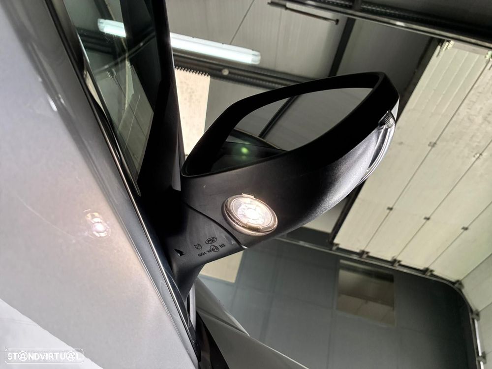 Ford Focus SW 1.5 TDCi EcoBlue Titanium - 31