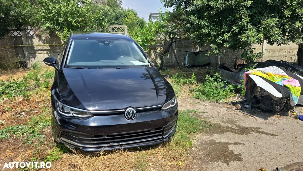 Volkswagen Golf 1.0 TSI OPF Active - 3