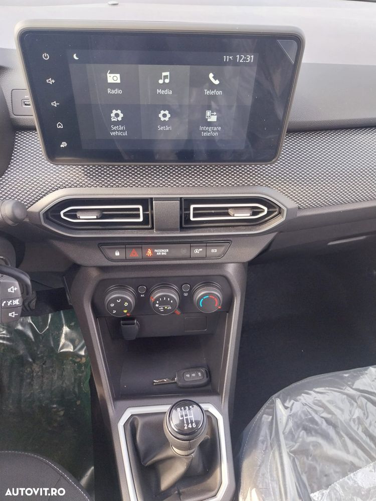 Dacia Logan ECO-G 100 MT6 Expression - 8